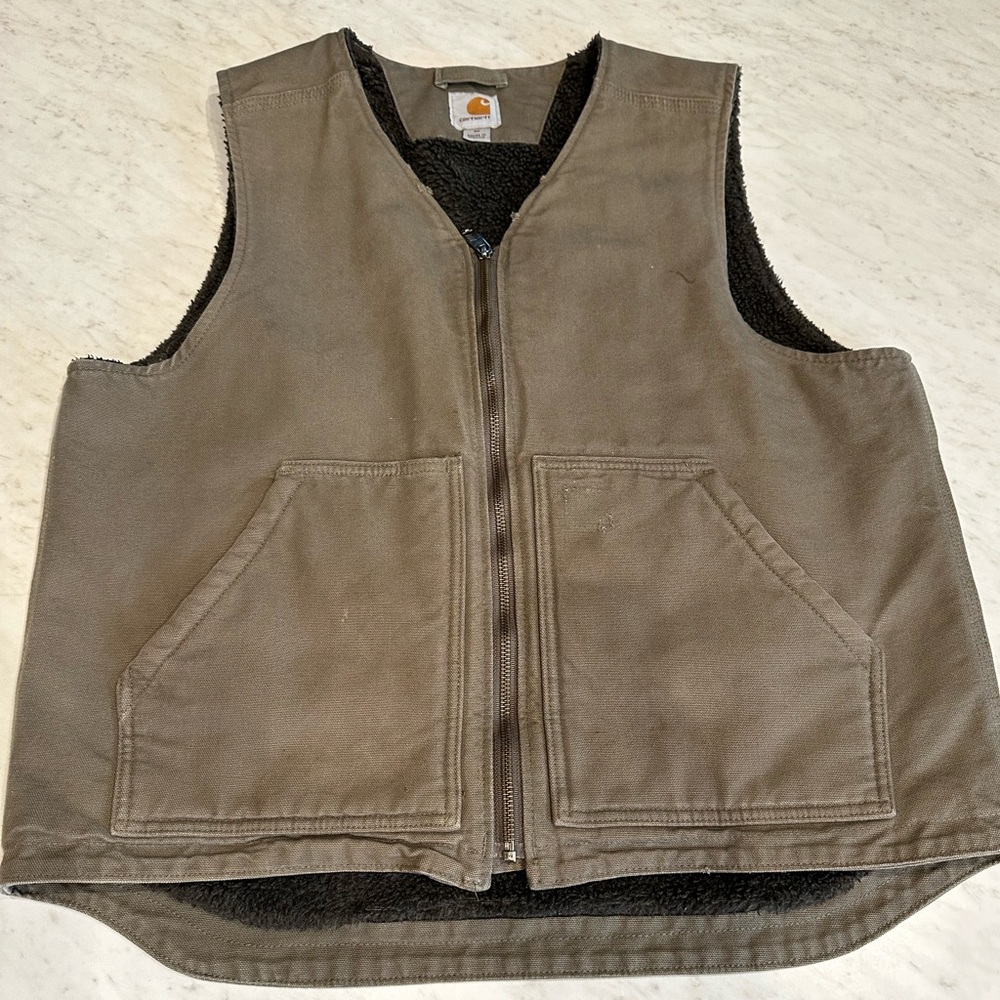 Men’s Carhartt Vest Size M